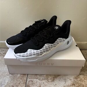 Under Armour Curry 11 Team Basketball Shoes Black/White 3027637 104 Size 15